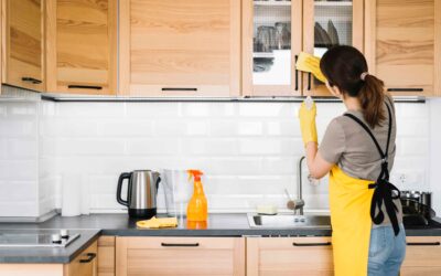 Step-by-Step Guide to Deep Cleaning Your Kitchen